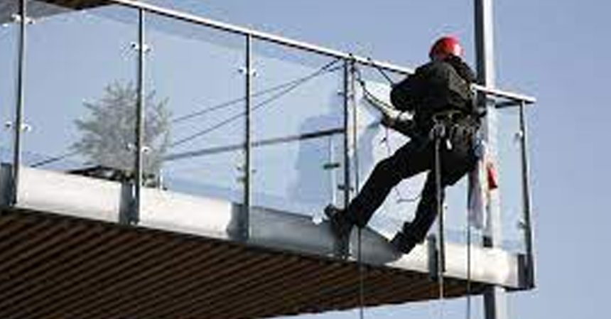 Balcony Window Cleaning